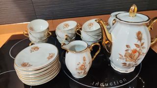 Juego té porcelana dorado