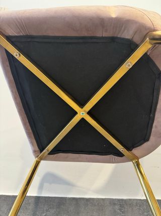 Silla terciopelo rosa-dorada Westwing