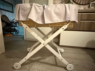 Cuna Moisés con soporte