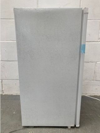 Mini nevera Cecotec 90L