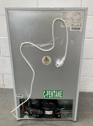 Mini nevera Cecotec 90L