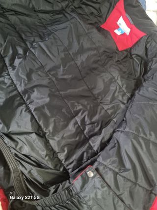 Chaqueta  abrigo  Columbia impermeable talla L 
