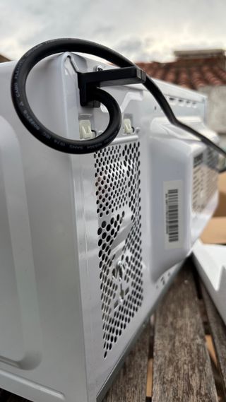 Microondas Rommer - Blanco