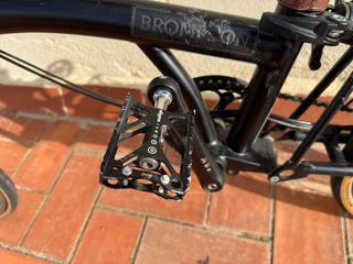 Brompton Negra + Sillín