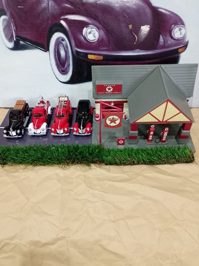 Diorama Gasolinera Texaco + Coches
