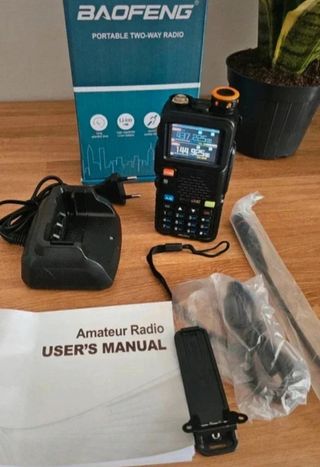 Radio Baofeng 5RH PRO con GPS Canali Nautici NUOVA