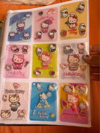 24 Carte Hello Kitty + adesivi già attaccati