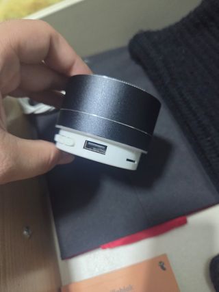 Mini cassa Bluetooth - argento e nero
