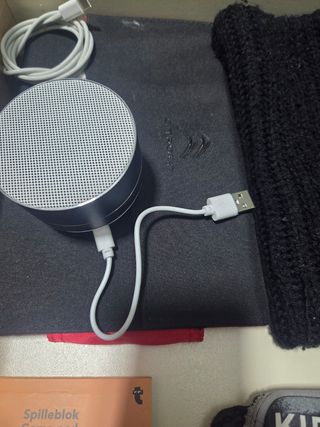 Mini cassa Bluetooth - argento e nero