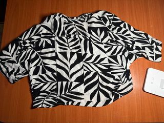 Camisa negra y blanca - Talla S