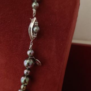 Collar perlas Majorica gris