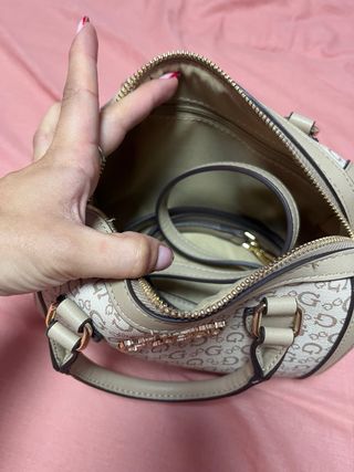 Bolso Guess beige