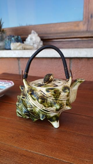 Teiera vintage a conchiglia