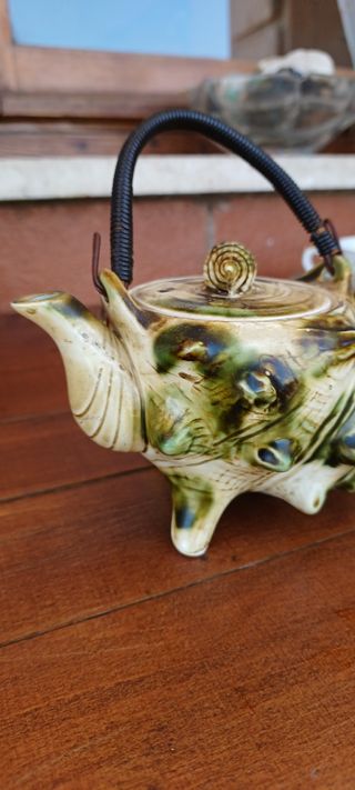 Teiera vintage a conchiglia