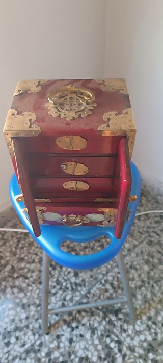 Joyero antiguo de madera