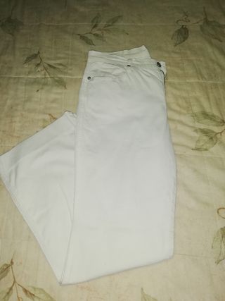 Pantalón  Vaquero pana Fina
