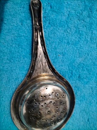 Infusor té antiguo plateado