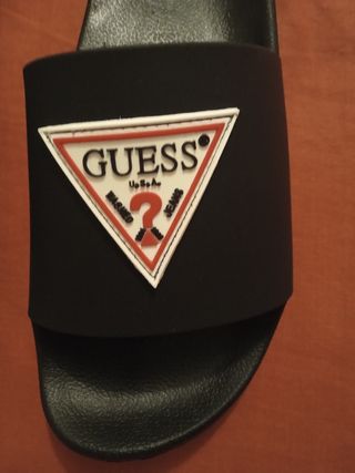 Chanclas Guess - Negras nuevas 