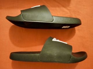 Chanclas Guess - Negras nuevas 