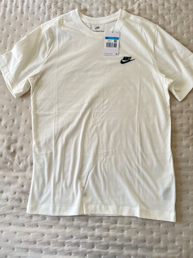 Camiseta Nike blanca talla S
