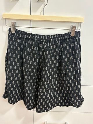 Shorts estampados - negros y blancos