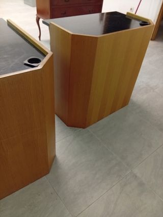 2 mesas de trabajo madera