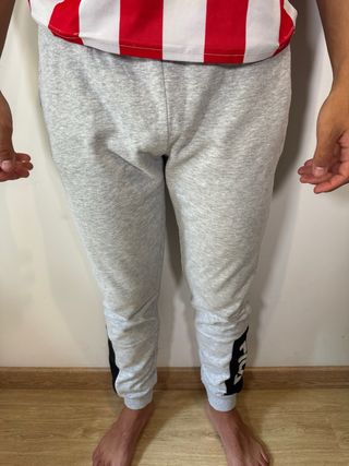 Pantalón chándal gris