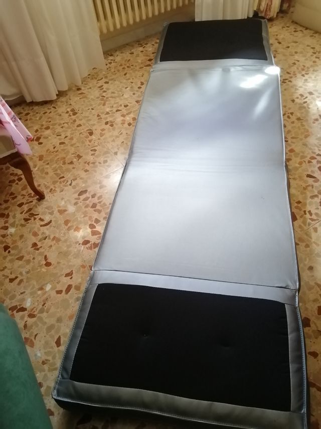 Sofá cama gris - Piel sintética