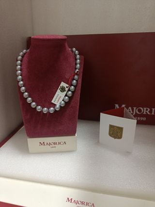 Collar perlas Majorica gris