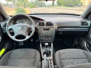 Peugeot 406 2002