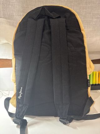 Mochila Pepe Jeans amarilla