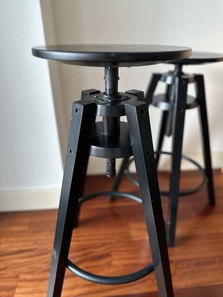 Taburetes Ikea negros (2) regulables