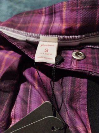 Falda ROWWE punk morada