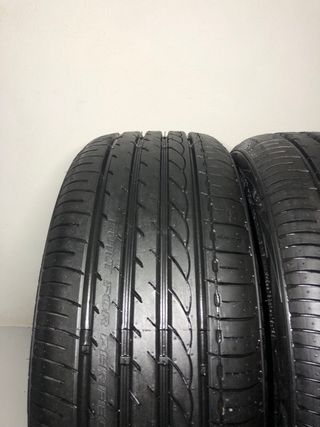 Neumáticos 195/45 R16 con muy poco uso.