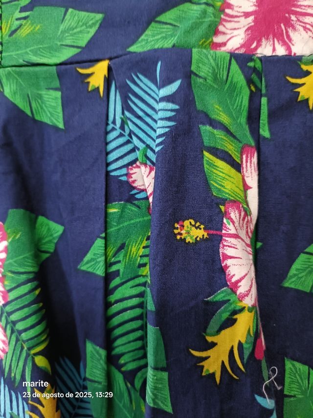 Vestido con copa (Usado horas)