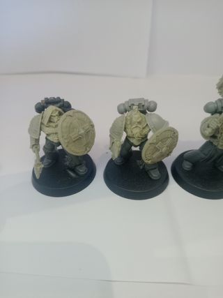 Lobos espaciales, forge world y spellcrow 