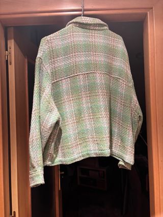 Chaqueta Zara verde