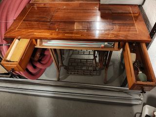 Máquina coser Alfa Antigua