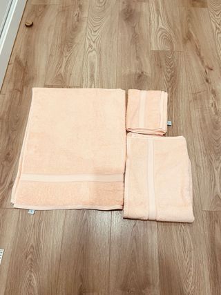Juego de 3 toallas nuevas