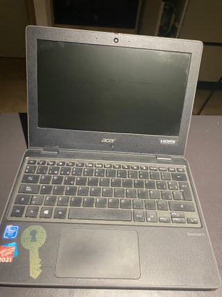 Portátil Acer TravelMate - Gris Oscuro