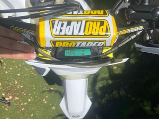 Husqvarna FE 450 2022. Moto de campo