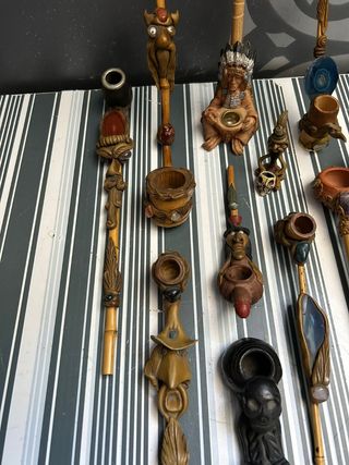 Collezione di 12 pipe decorative
