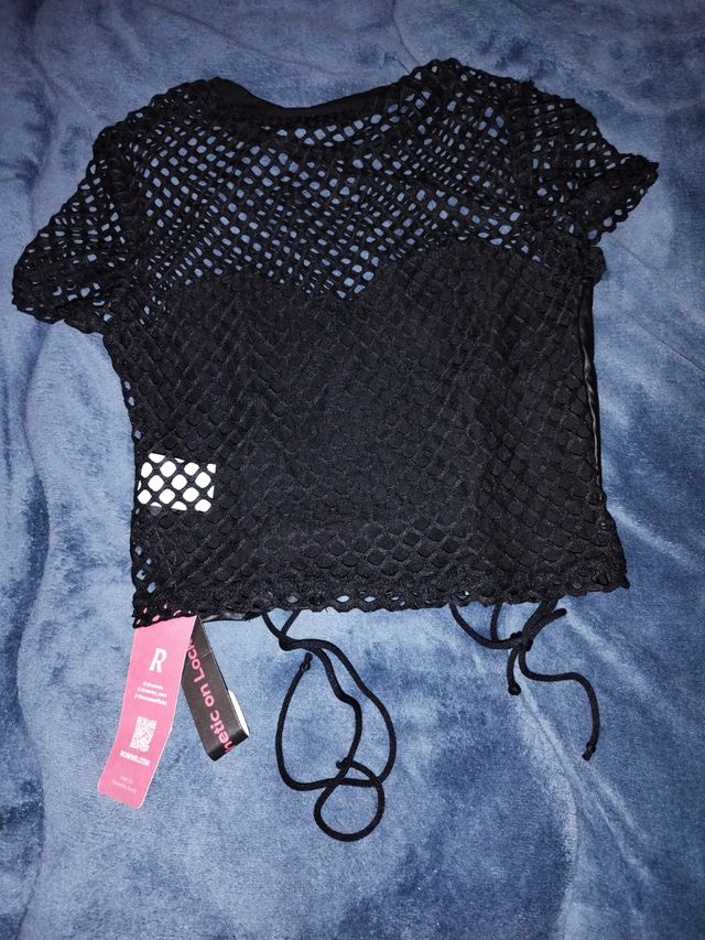 Top negro gótico ROMWE