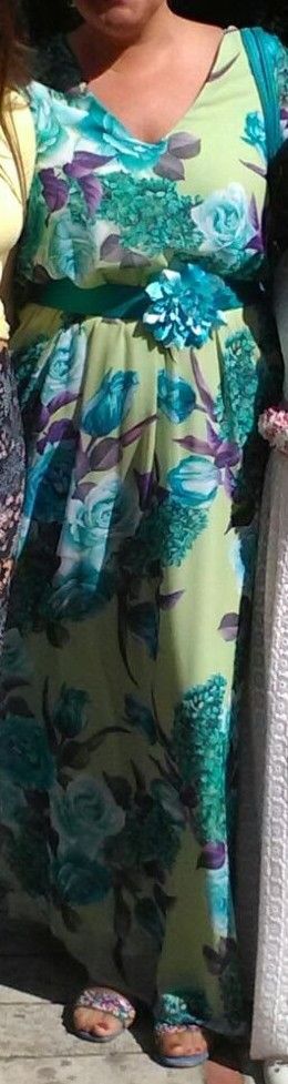 Vestido largo estampado flores.
