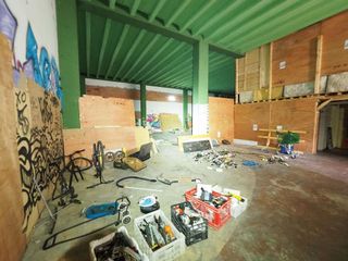Nave industrial en venta en Can Parellada en Terrassa