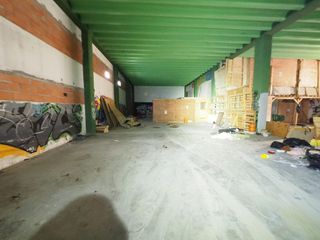 Nave industrial en venta en Can Parellada en Terrassa