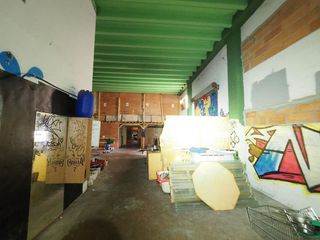 Nave industrial en venta en Can Parellada en Terrassa