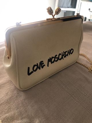 Bolso Love Moschino blanco y dorado 