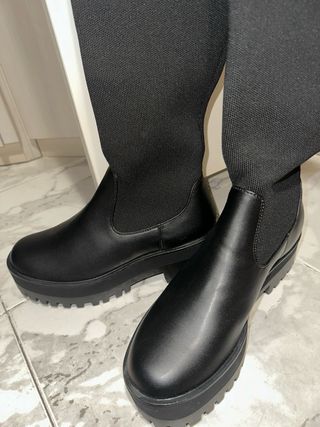 Scarpe altezza ginocchio 