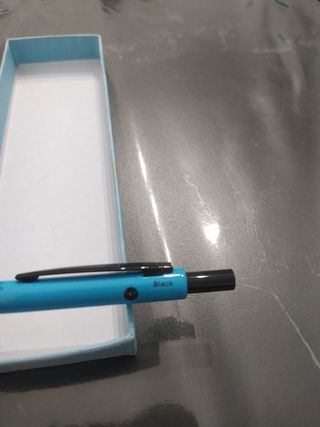 Penna Niji
 Italia